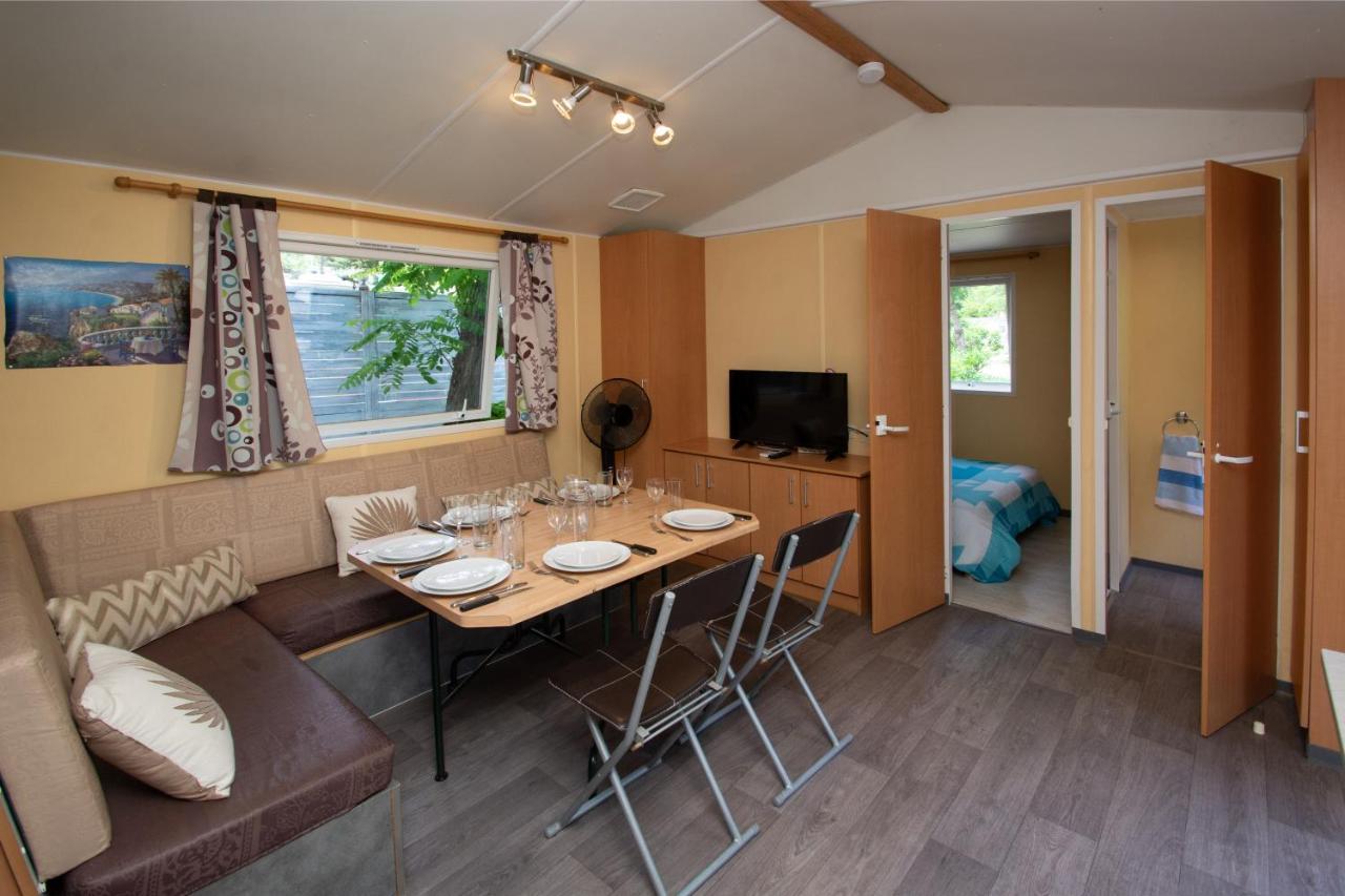 Camping Les Mimosas Hotel Pégomas Eksteriør billede